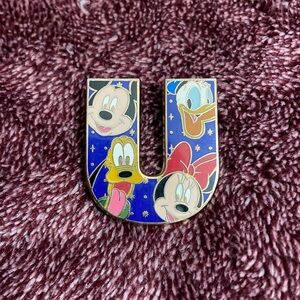 🔮3/$20 Disney Mickey Mouse Donald Duck Pluto and Minnie Mouse Disney Pin Trading